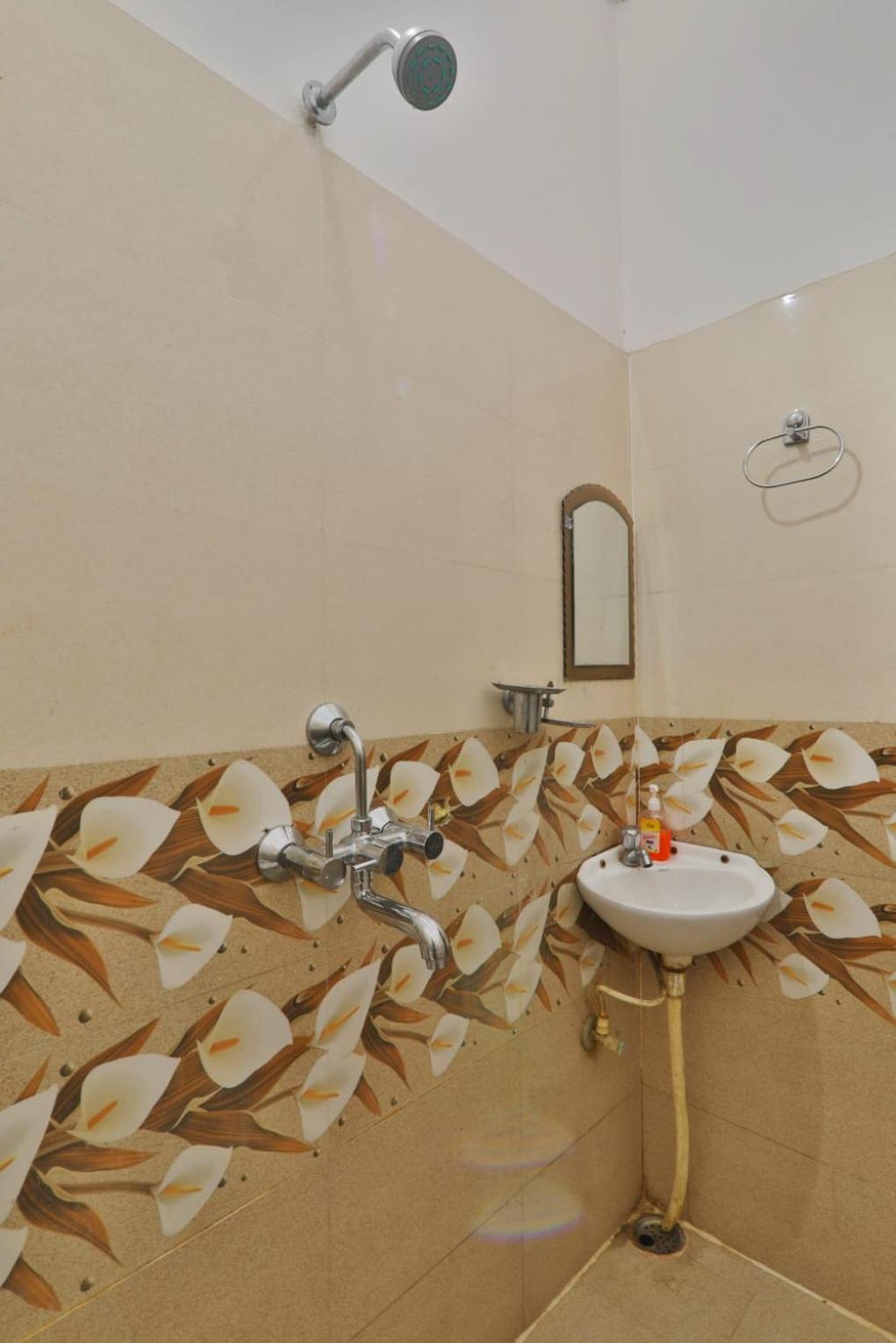 Gauri Kedareshwar Guest House Varanasi Luaran gambar